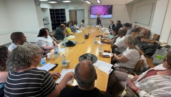 משלחת מארגון הרווחה היהודי-אמריקאי Jewish Family and Children's Services ביקרה בבית הספר